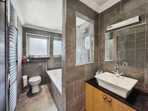 Photo 1- click for photo gallery